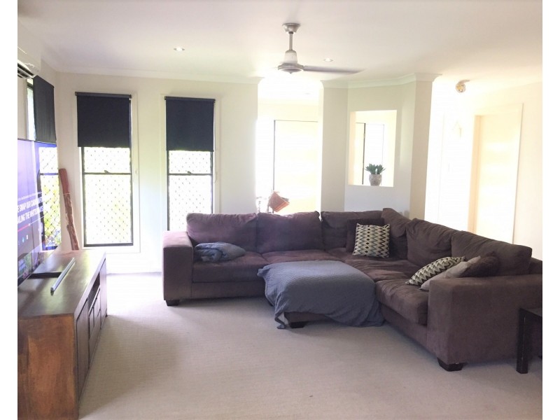 24 Corfield Street, Point Vernon QLD 4655