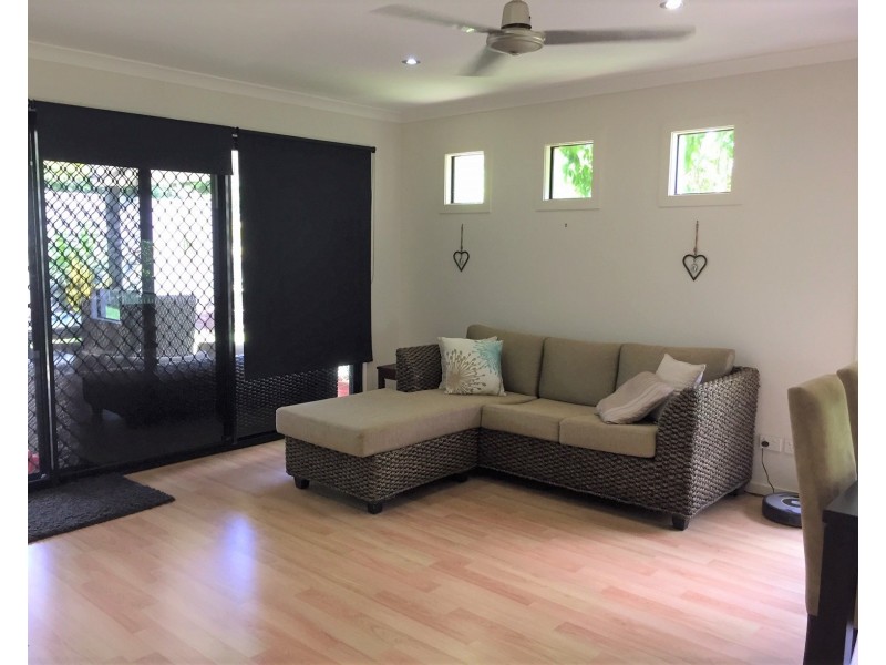 24 Corfield Street, Point Vernon QLD 4655