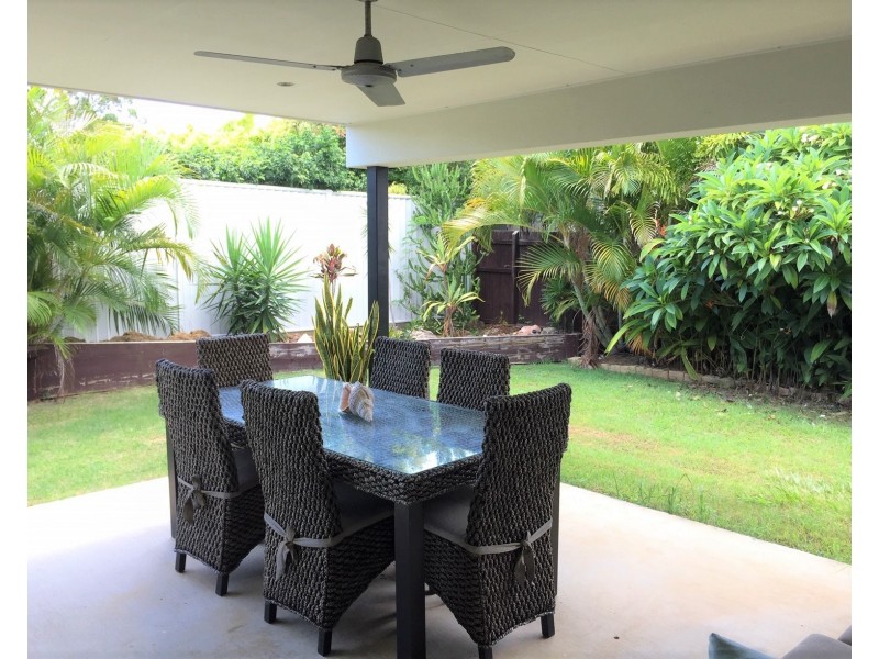 24 Corfield Street, Point Vernon QLD 4655