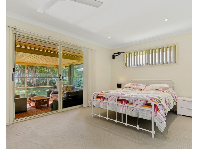 170 Kingfisher Parade, Toogoom QLD 4655