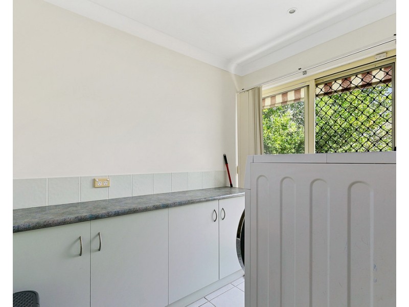 170 Kingfisher Parade, Toogoom QLD 4655