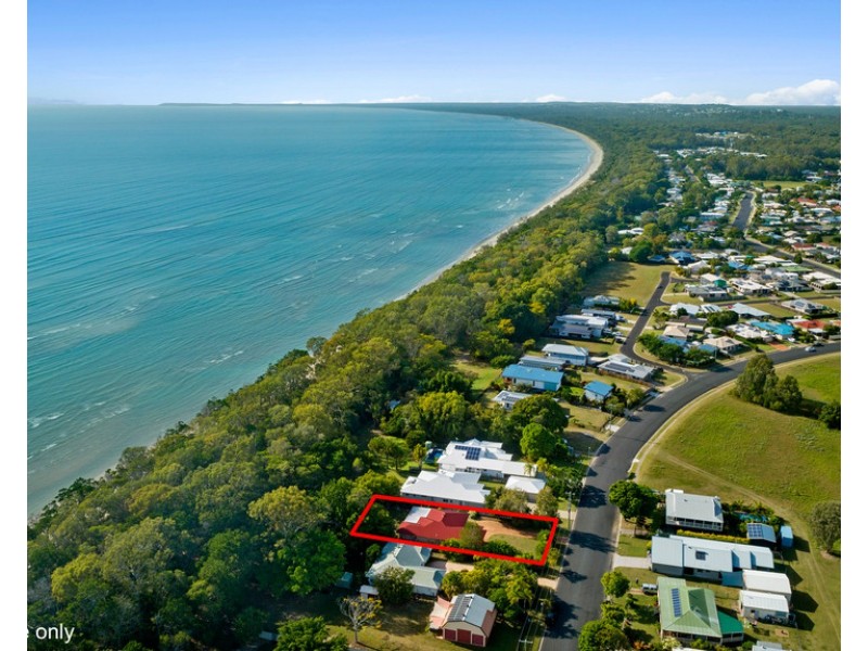 170 Kingfisher Parade, Toogoom QLD 4655