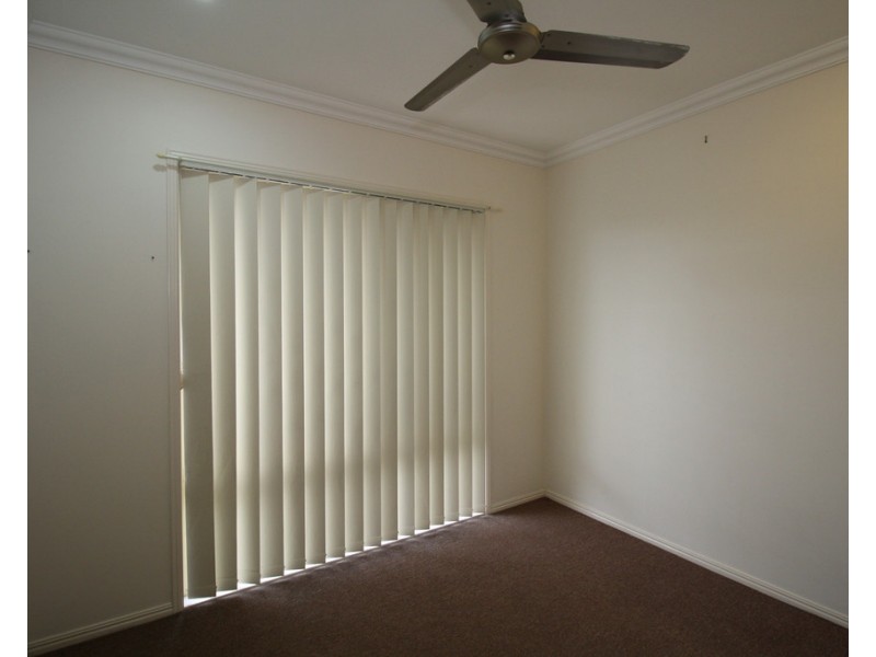 5 Protector Way, Eli Waters QLD 4655