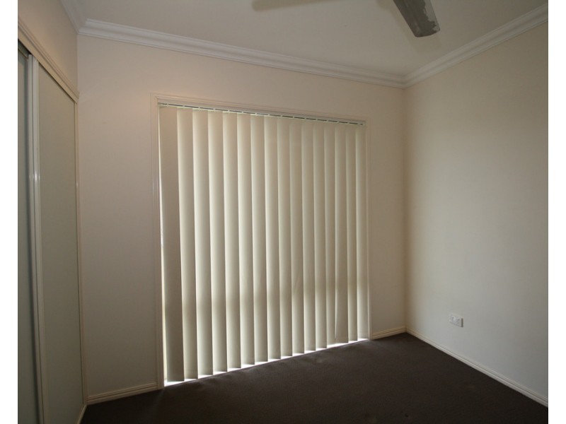 5 Protector Way, Eli Waters QLD 4655