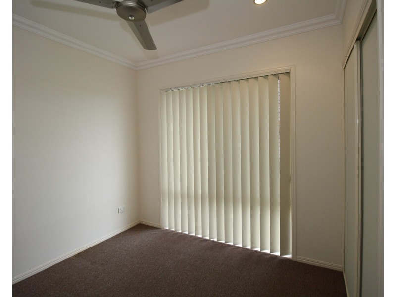 5 Protector Way, Eli Waters QLD 4655