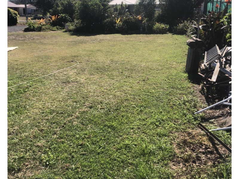 19 Hull Street, Buxton QLD 4660