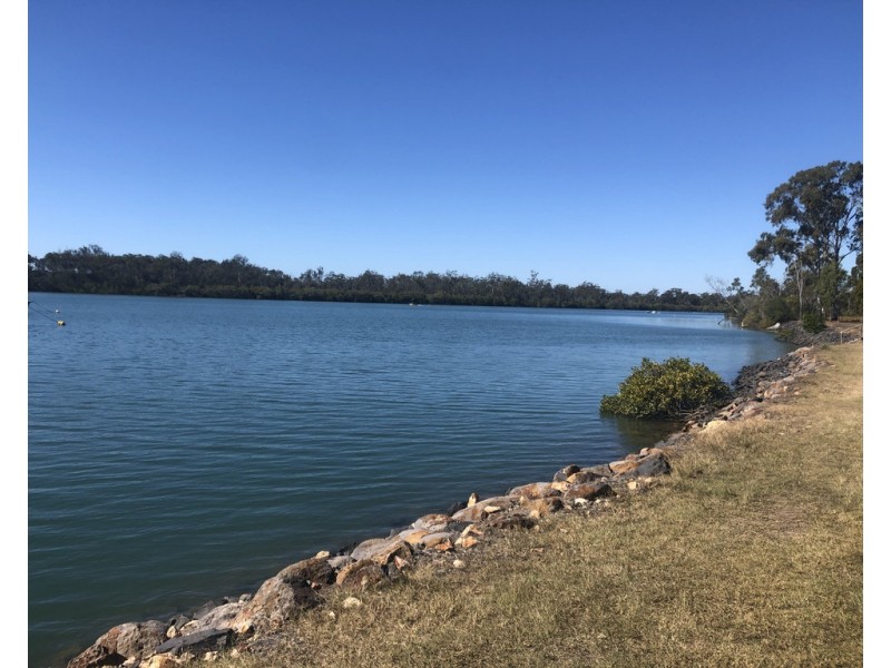 19 Hull Street, Buxton QLD 4660