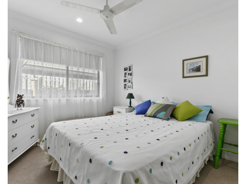 3 Santa Maria Avenue, Urraween QLD 4655