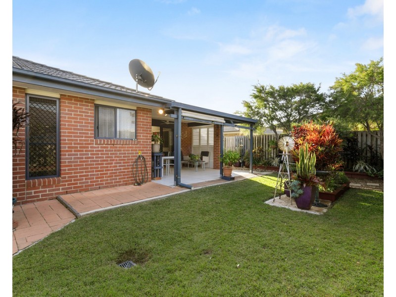 3 Santa Maria Avenue, Urraween QLD 4655