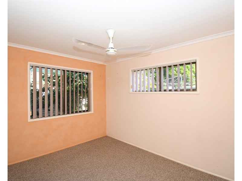 10 Caringa Street, Maryborough QLD 4650