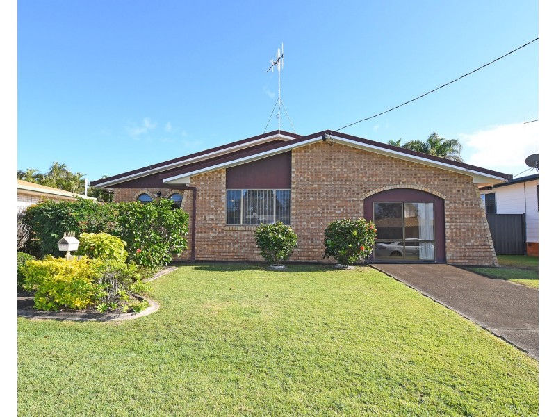 10 Caringa Street, Maryborough QLD 4650