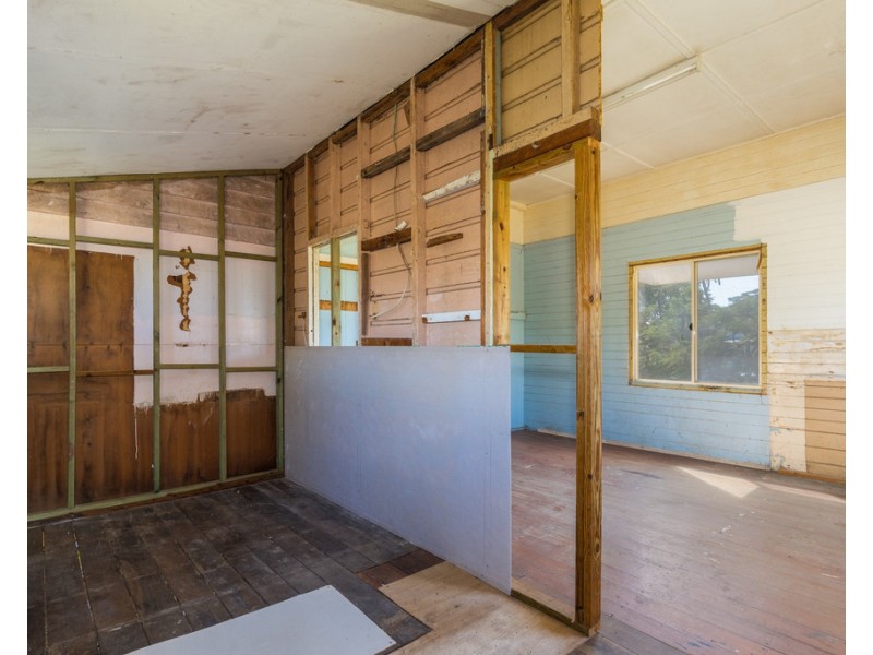 9 Edith Street, Howard QLD 4659