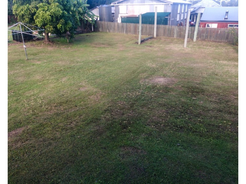 9 Edith Street, Howard QLD 4659