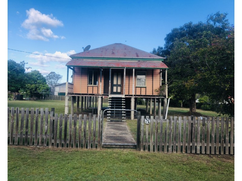9 Edith Street, Howard QLD 4659