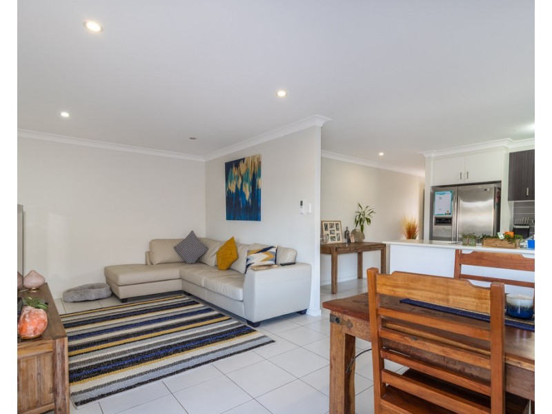 19 Morgan Circuit, Urraween QLD 4655