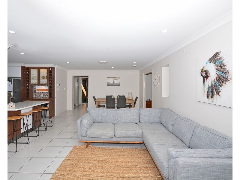 3 Rosedale Drive, Wondunna QLD 4655