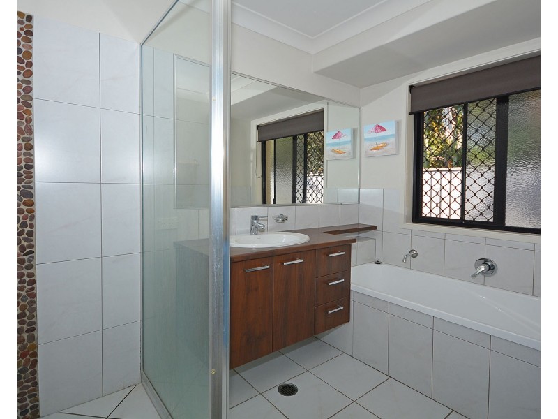 3 Rosedale Drive, Wondunna QLD 4655