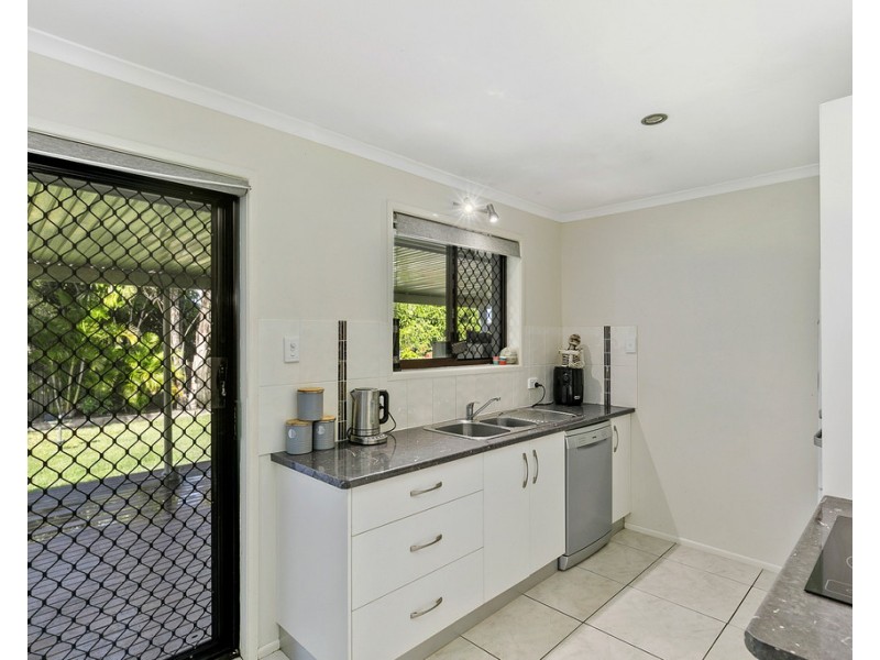 513 Boat Harbour Drive, Torquay QLD 4655