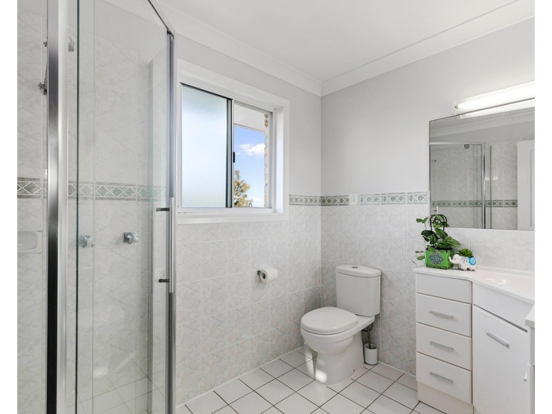 44 Cassandra Crescent, Urangan QLD 4655