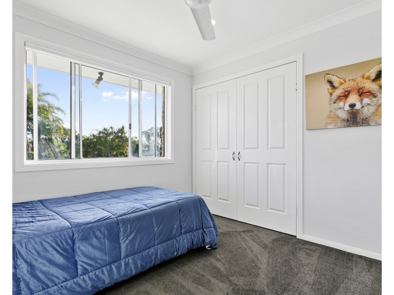 44 Cassandra Crescent, Urangan QLD 4655
