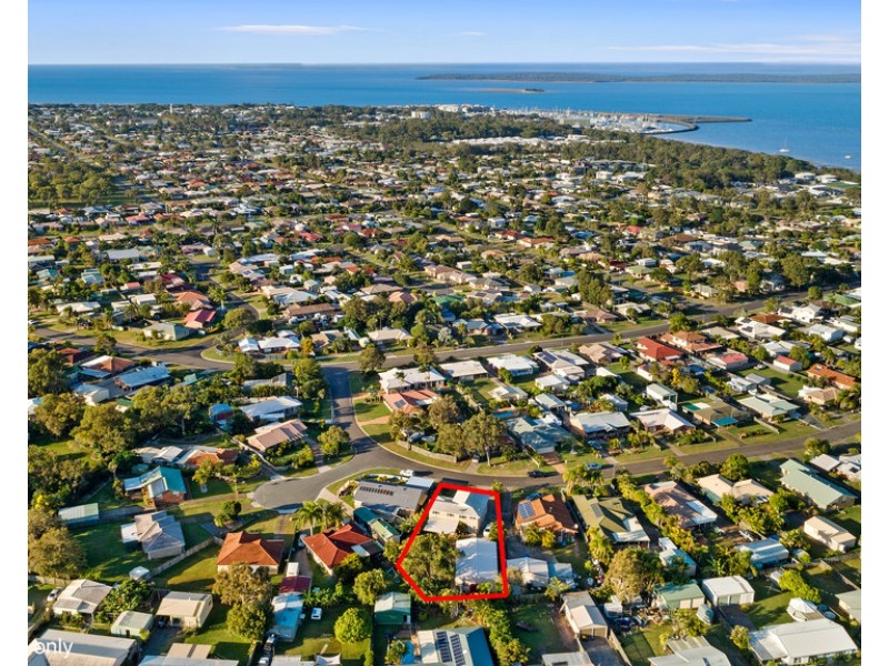44 Cassandra Crescent, Urangan QLD 4655