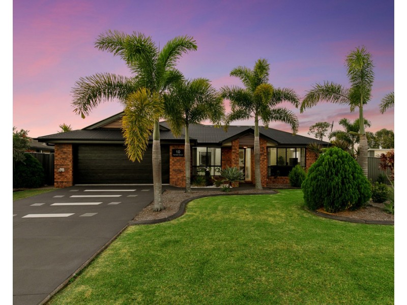 10 Yarrilee Circuit, Dundowran QLD 4655