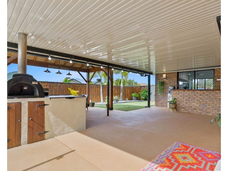 10 Yarrilee Circuit, Dundowran QLD 4655