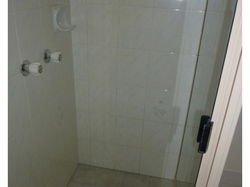 6/137 Freshwater Street, Torquay QLD 4655