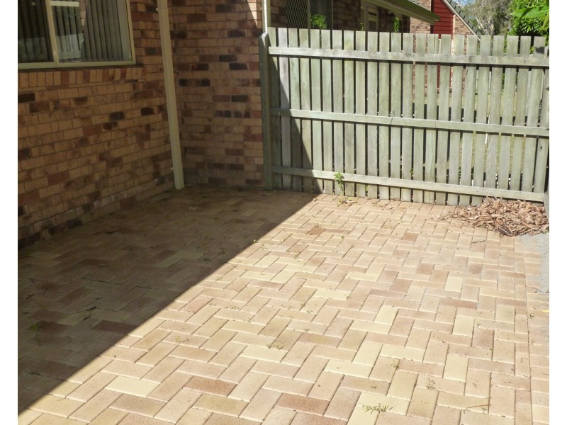 6/137 Freshwater Street, Torquay QLD 4655