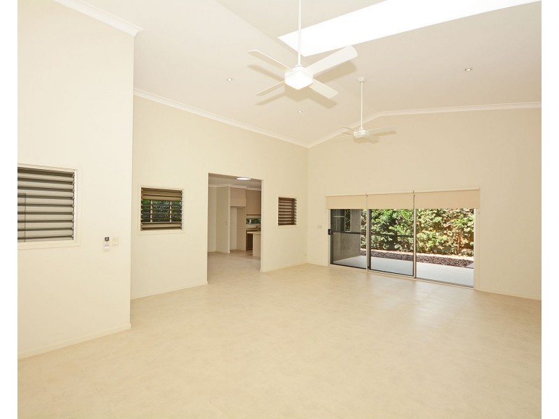 9 Seahaven Circuit, Pialba QLD 4655