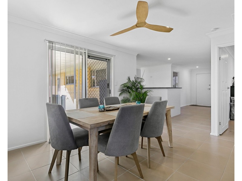 37 Kululu Crescent, Scarness QLD 4655