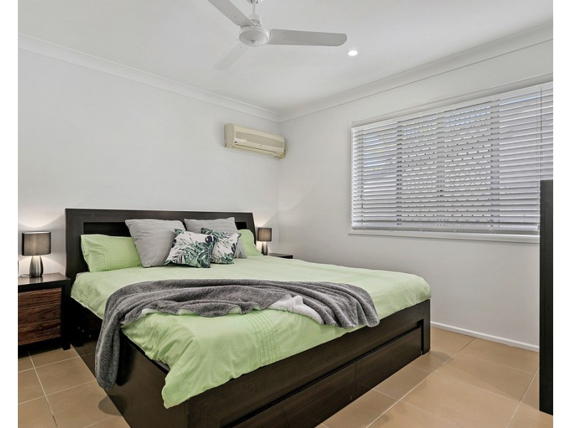 37 Kululu Crescent, Scarness QLD 4655