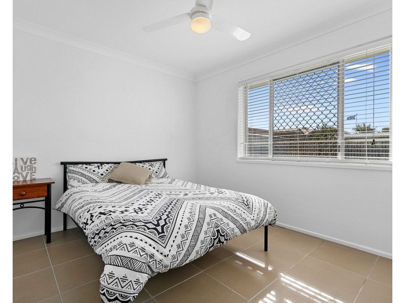 37 Kululu Crescent, Scarness QLD 4655
