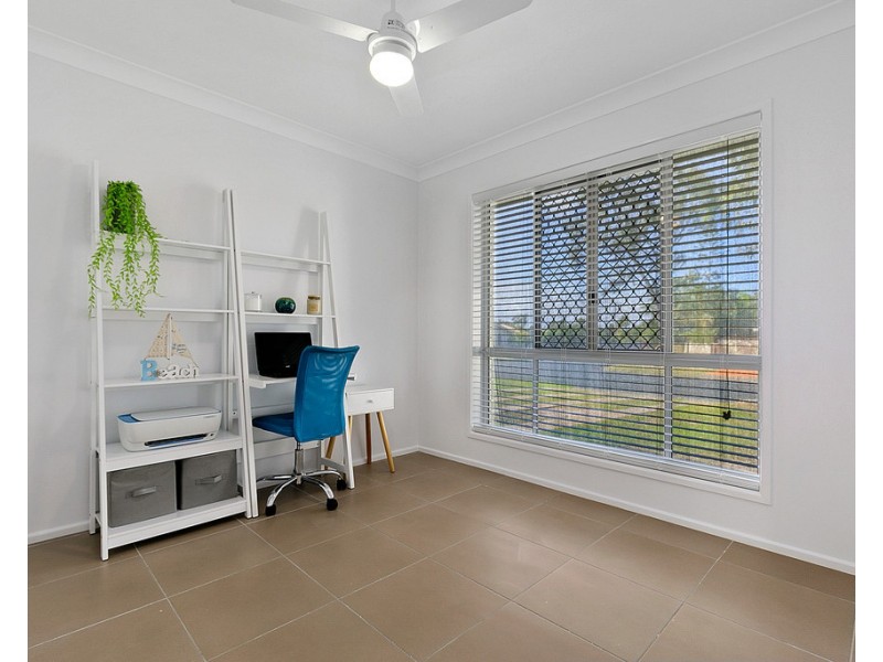 37 Kululu Crescent, Scarness QLD 4655