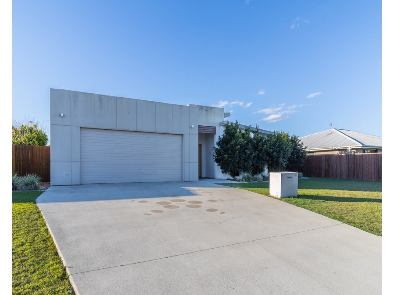 42 Magellan Circuit, Urraween QLD 4655