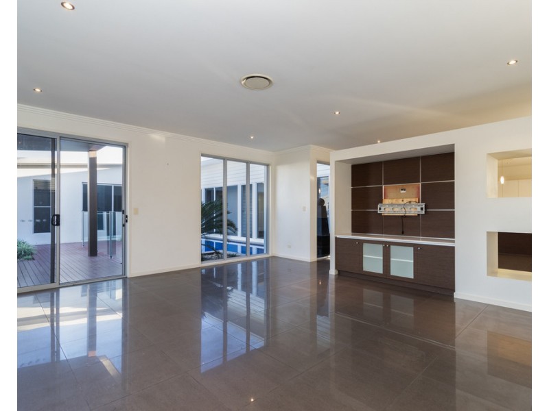 42 Magellan Circuit, Urraween QLD 4655