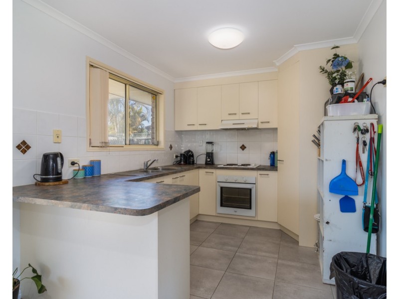 56 Anchorage Circuit, Point Vernon QLD 4655