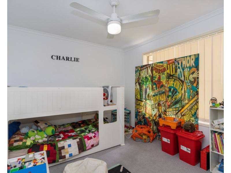 56 Anchorage Circuit, Point Vernon QLD 4655