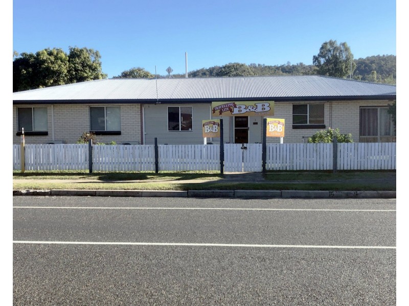 90 Heusman Street, Mount Perry QLD 4671