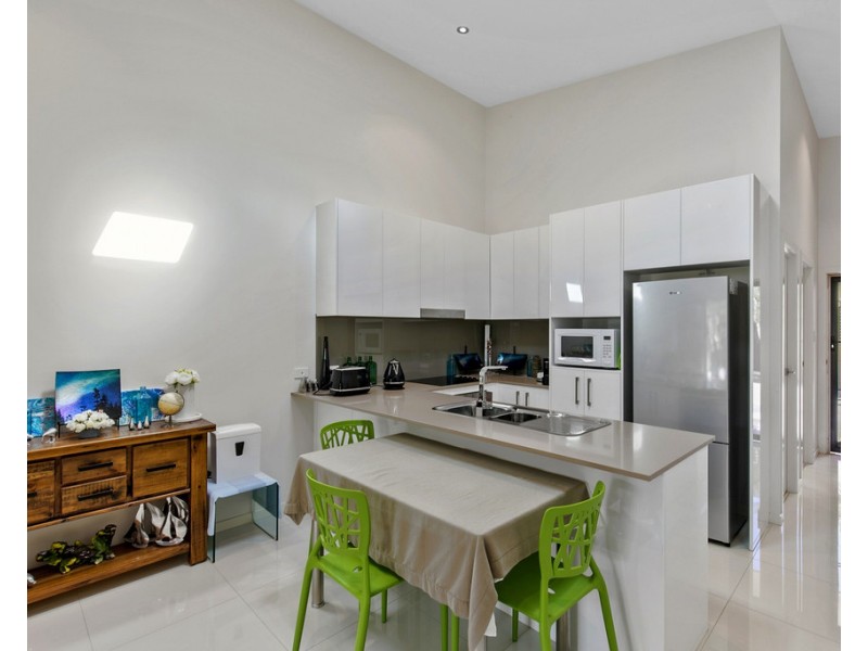 27/138 Cypress Street, Urangan QLD 4655