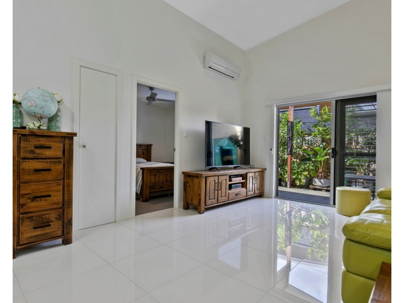 27/138 Cypress Street, Urangan QLD 4655