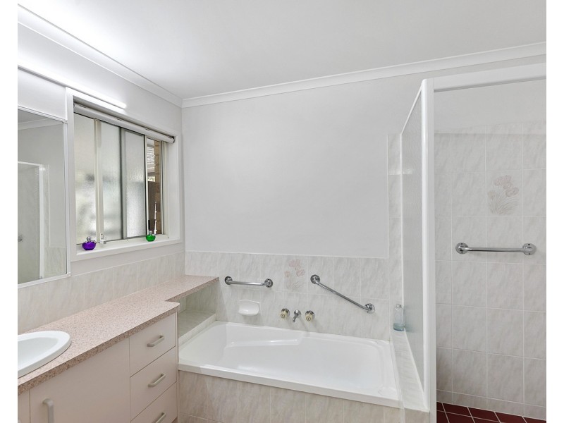 40 Ann Street, Torquay QLD 4655