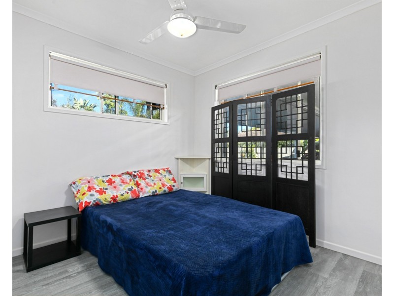 40 Ann Street, Torquay QLD 4655
