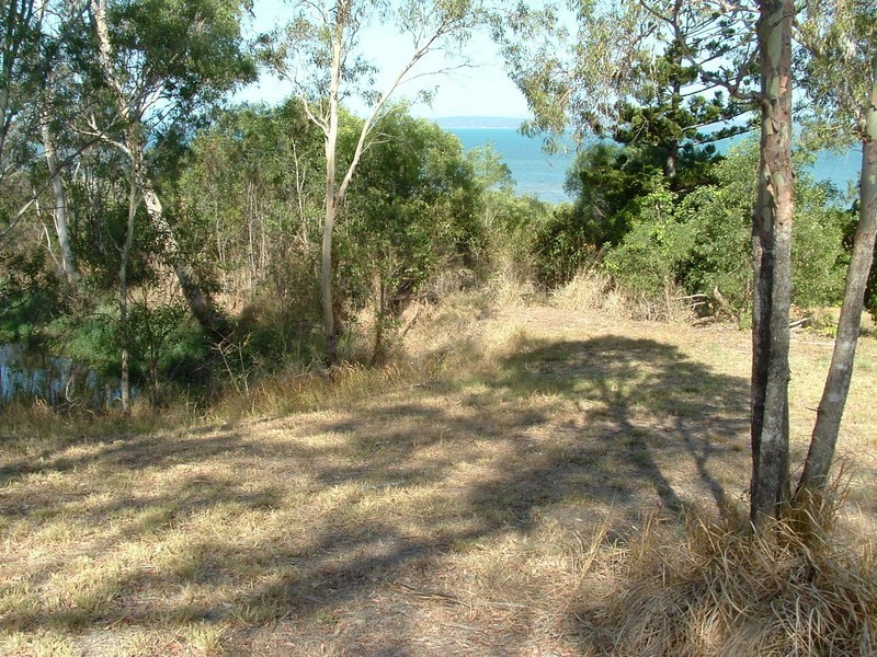 16 Zena Close, River Heads QLD 4655