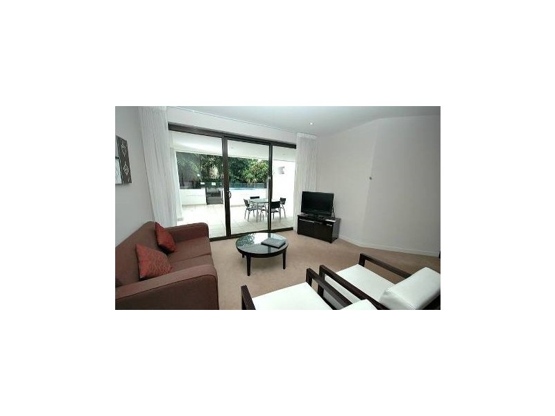 102/468 Esplanade, Torquay QLD 4655