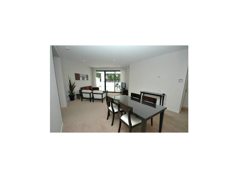 102/468 Esplanade, Torquay QLD 4655