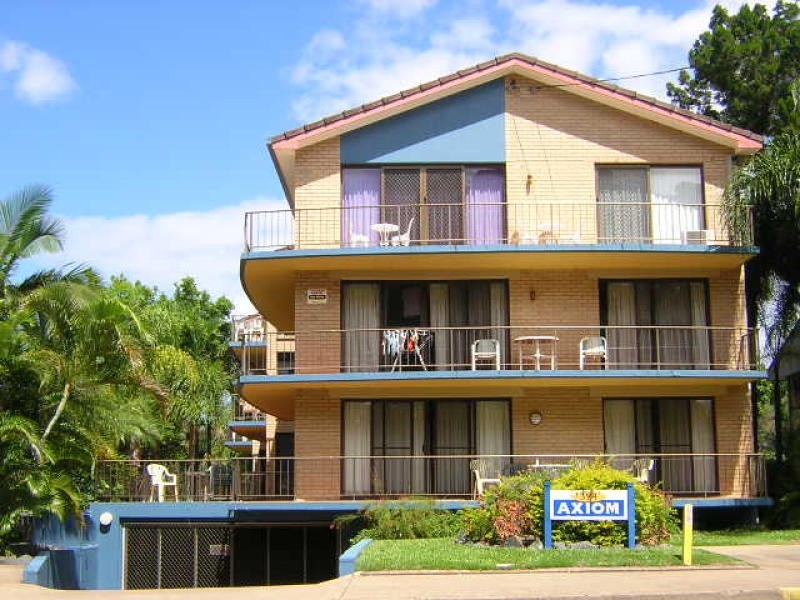 4/394 Esplanade, Torquay QLD 4655