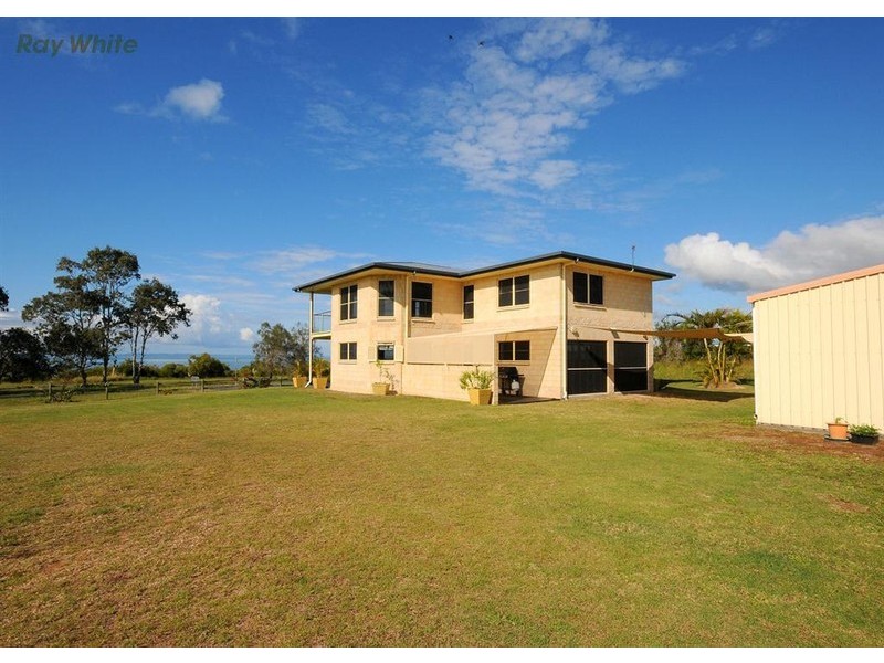 677 Charlton Esplanade, Urangan QLD 4655