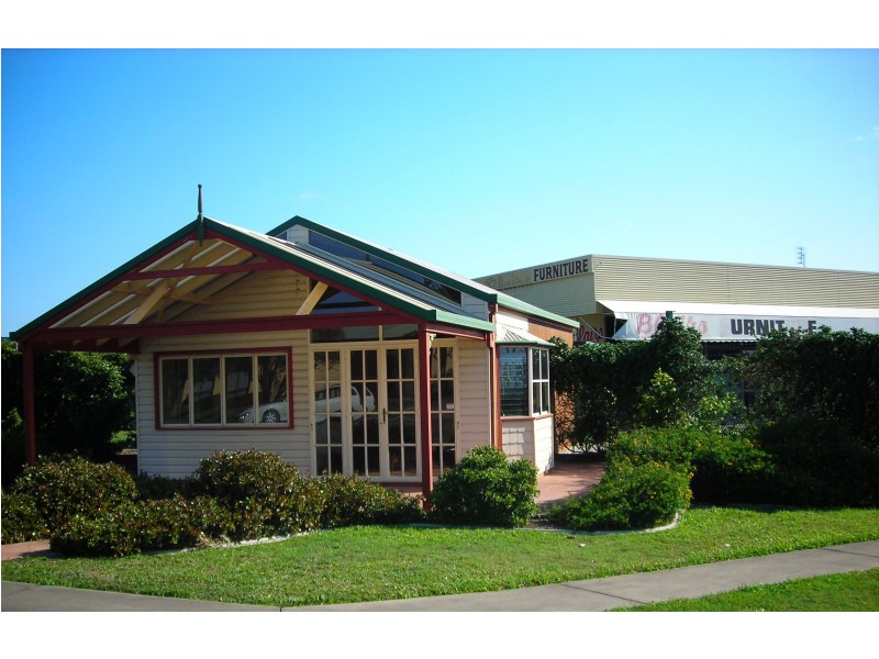 49 HUNTER, Pialba QLD 4655