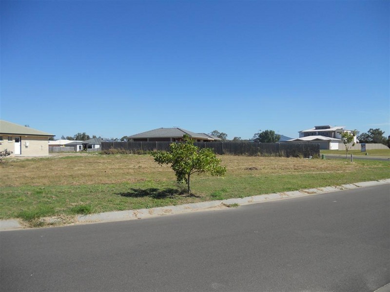 1 Beach Walk Court, Toogoom QLD 4655
